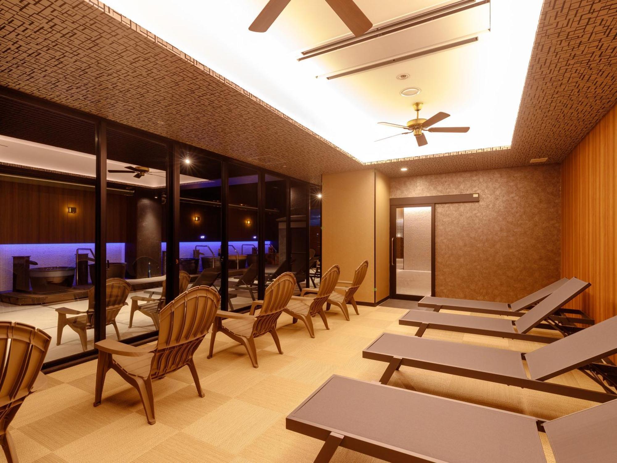 Apa Hotel